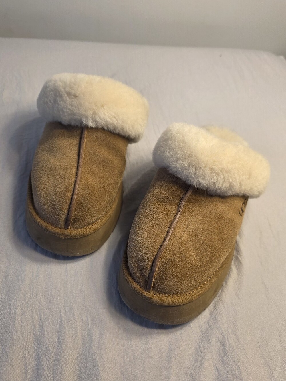 UGG Disquette Chestnut Platform Slippers